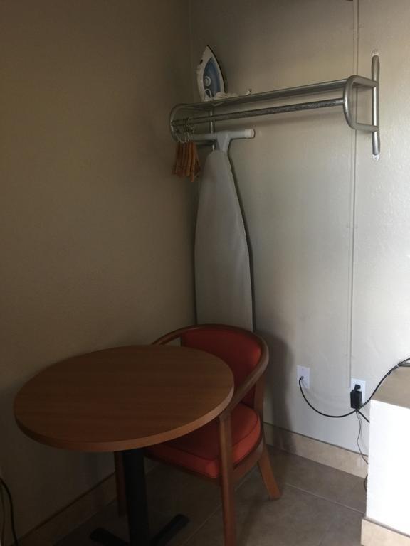 Campbell Motel Кокоа Экстерьер фото